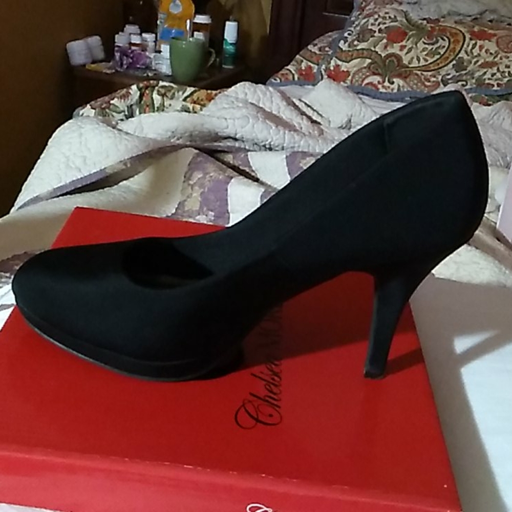 Dressy pumps